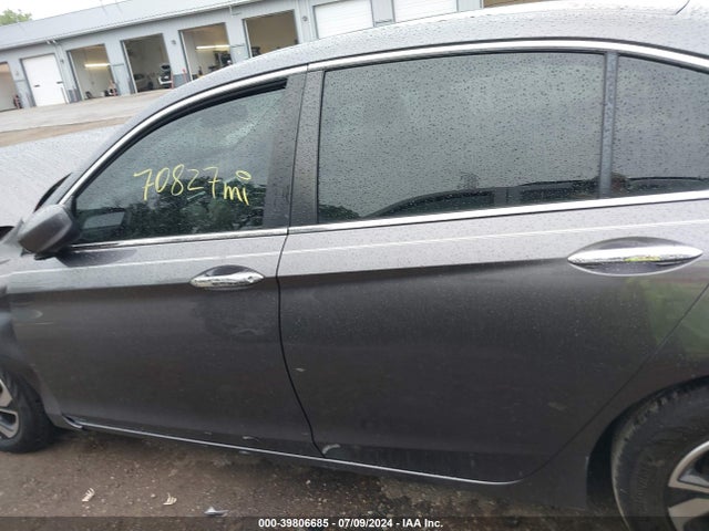 Honda ACCORD LX 2017 1HGCR2F3XHA267508 Image 14