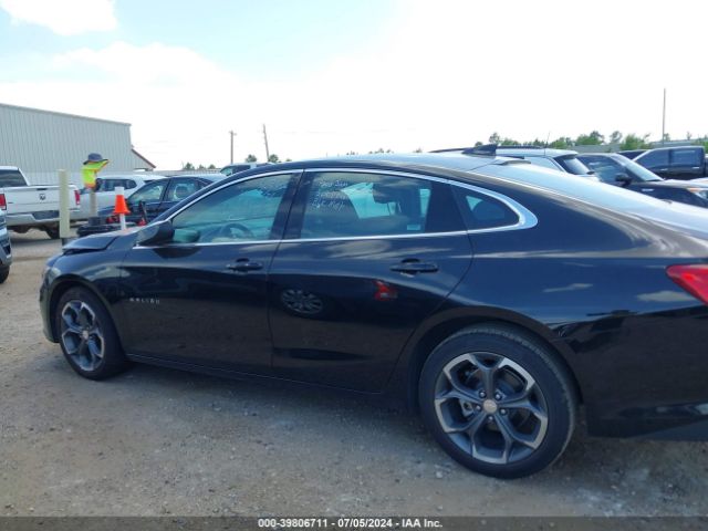 1G1ZD5ST0RF174850 Chevrolet MALIBU LT