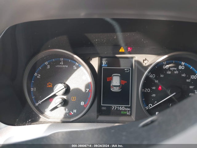 Toyota Rav4 Xle 2018 JTMWFREV1JD109482 Image 7