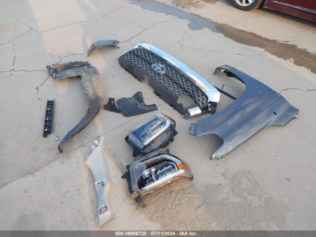 5TFDY5F16JX690224 Toyota Tundra Sr5 5.7l V8
