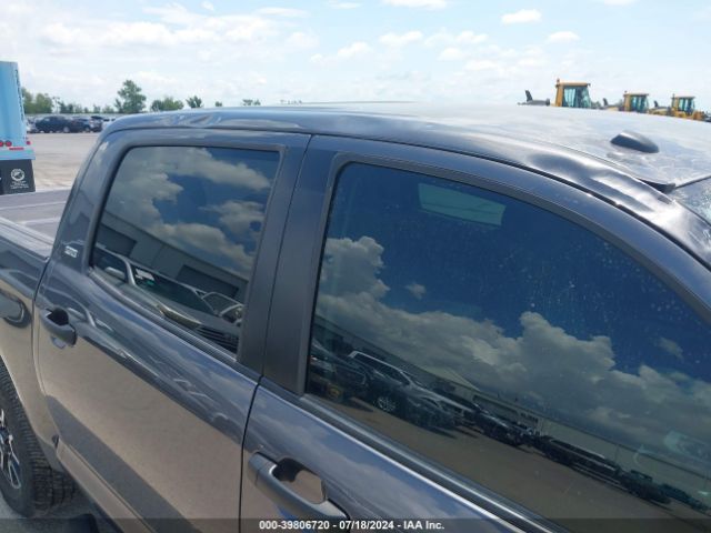 5TFDY5F16JX690224 Toyota Tundra Sr5 5.7l V8