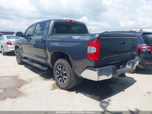 5TFDY5F16JX690224 Toyota Tundra Sr5 5.7l V8