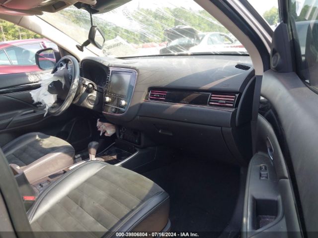 JA4AD3A36LZ003322 Mitsubishi Outlander Se 2.4
