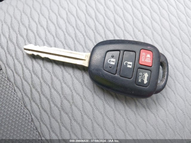 Toyota Corolla Le Plus 2016 2T1BURHE0GC500113 Image 11
