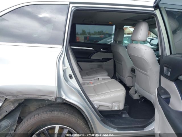 5TDKZRFH3JS264831 Toyota Highlander Xle
