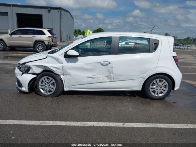 1G1JG6SH9H4177861 Chevrolet Sonic Lt Auto