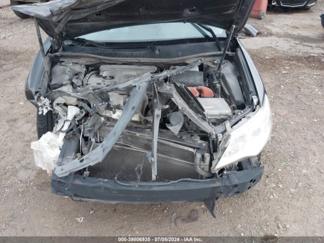 4T1BD1FK5EU138009 Toyota Camry Hybrid Le