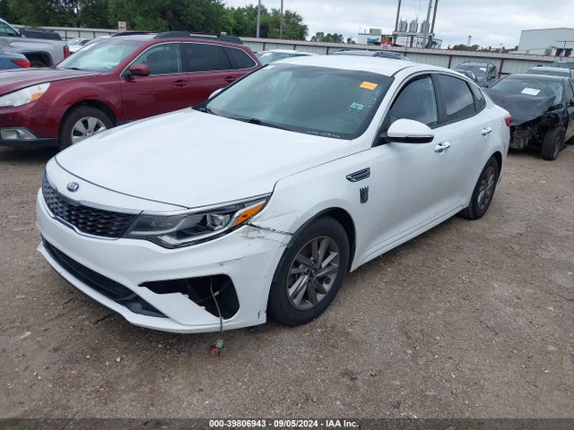 KIA Optima Lx 2020 5XXGT4L39LG424749 Image 2