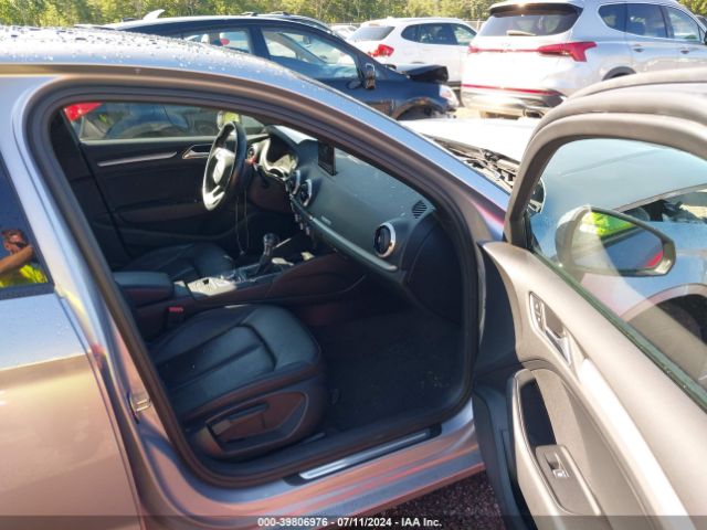 WAUB8GFF7J1072005 Audi A3 2.0t Premium/2.0t Tech Premium