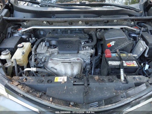 Toyota Rav4 Xle 2018 JTMRFREV9JJ717250 Image 10