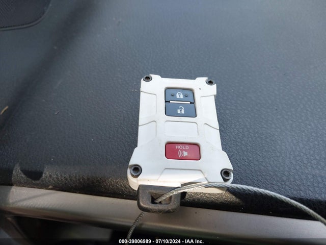 Toyota Rav4 Xle 2018 JTMRFREV9JJ717250 Image 11