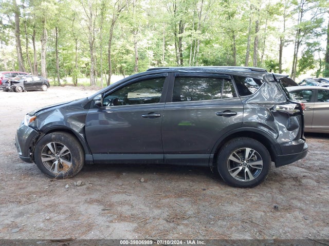 Toyota Rav4 Xle 2018 JTMRFREV9JJ717250 Image 14