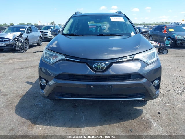 Toyota Rav4 Xle 2017 2T3WFREV0HW377808 Image 12