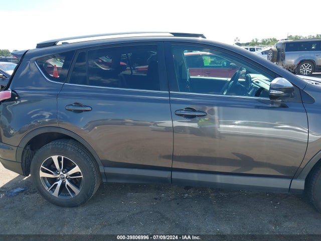 Toyota Rav4 Xle 2017 2T3WFREV0HW377808 Image 13