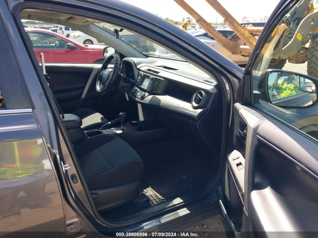 Toyota Rav4 Xle 2017 2T3WFREV0HW377808 Image 5