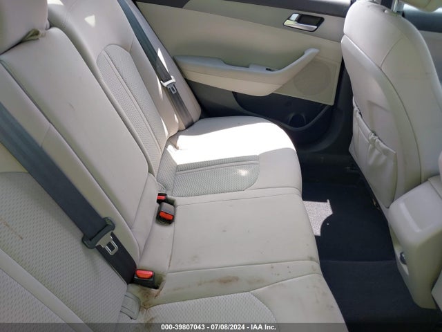 Hyundai SONATA SE 2017 5NPE24AF2HH540331 Image 8