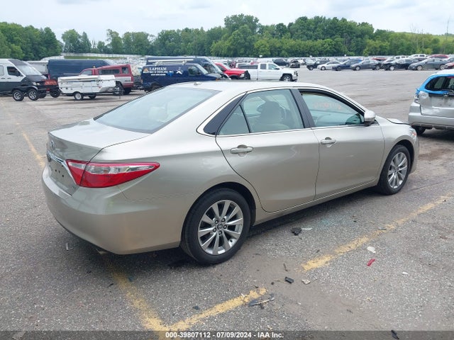Toyota CAMRY XLE 2015 4T1BF1FK5FU972289 Image 4