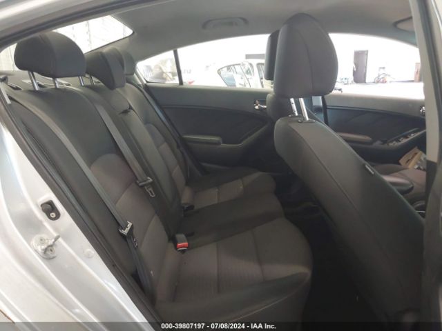 KNAFX4A63E5209577 KIA FORTE LX