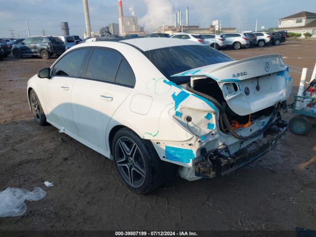 W1K3G4FB3LJ222433 Mercedes-Benz A 220 4matic