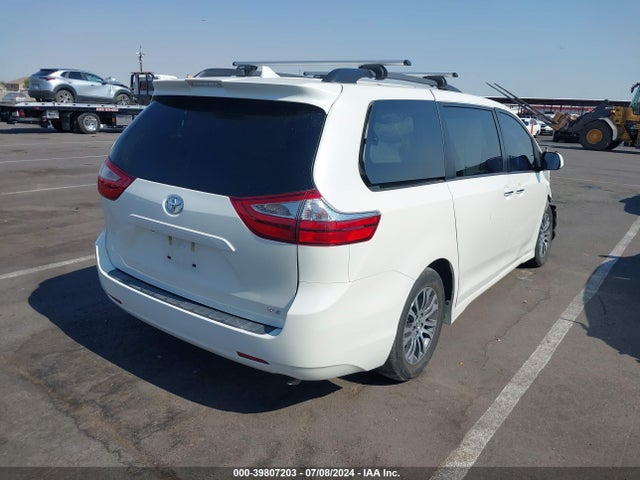 Toyota Sienna Xle 8 Passenger 2018 5TDYZ3DC8JS951219 Image 4