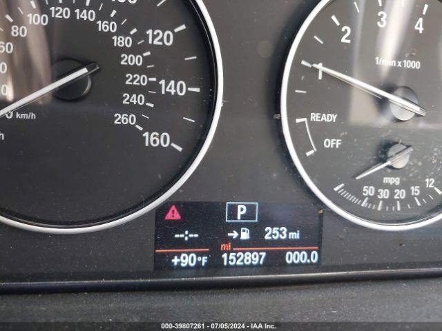 WBA3B1G55FNT01516 BMW 320i