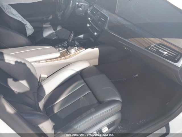WBAJA9C57KB393044 BMW 530e Iperformance
