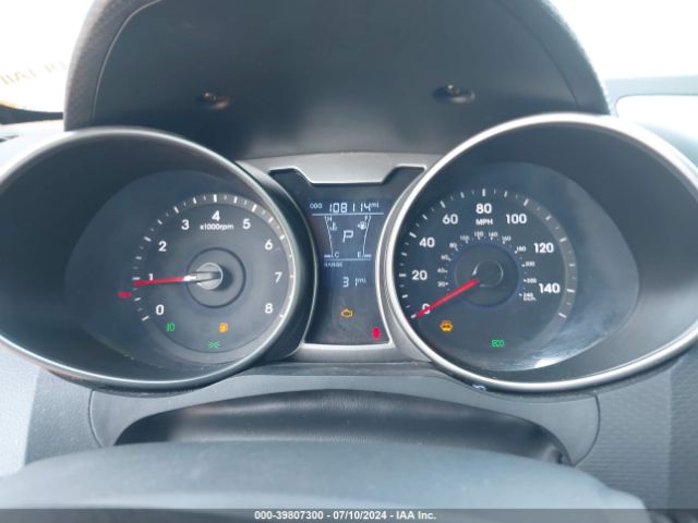 KMHTC6AD6EU214768 Hyundai Veloster Base W/black