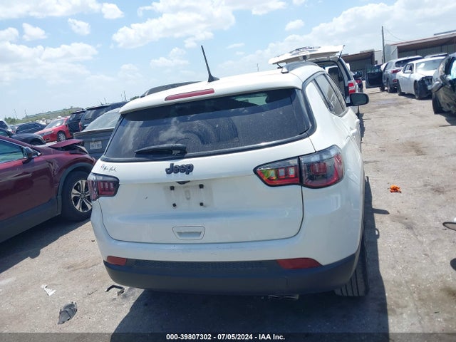 3C4NJCEB7MT561271 Jeep Compass 80th Anniversary Fwd