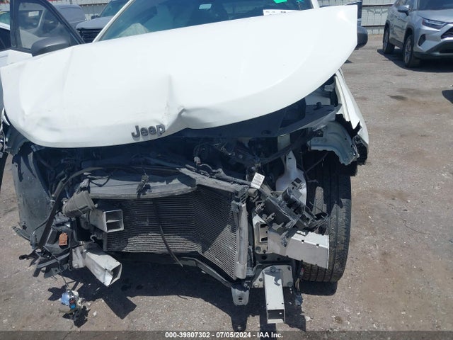 3C4NJCEB7MT561271 Jeep Compass 80th Anniversary Fwd