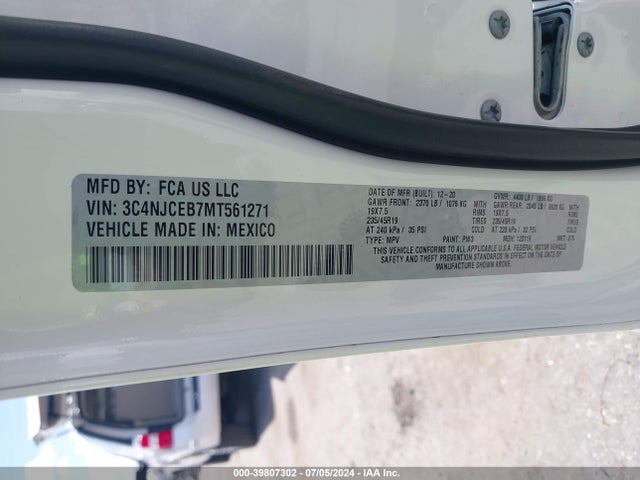 3C4NJCEB7MT561271 Jeep Compass 80th Anniversary Fwd