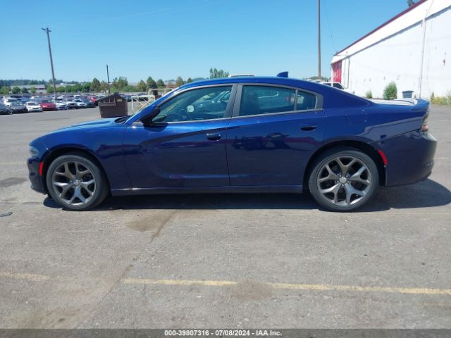2C3CDXHG6FH738809 Dodge Charger Sxt