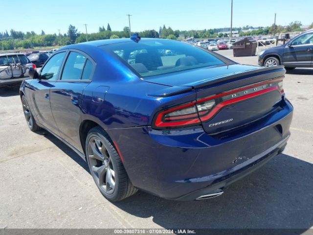 2C3CDXHG6FH738809 Dodge Charger Sxt