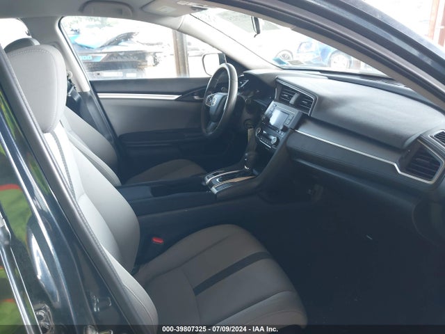 Aukcja sprzedaży 2018 Honda Civic Lx, vin: 19XFC2F53JE034023, numer aukcji: 39807325