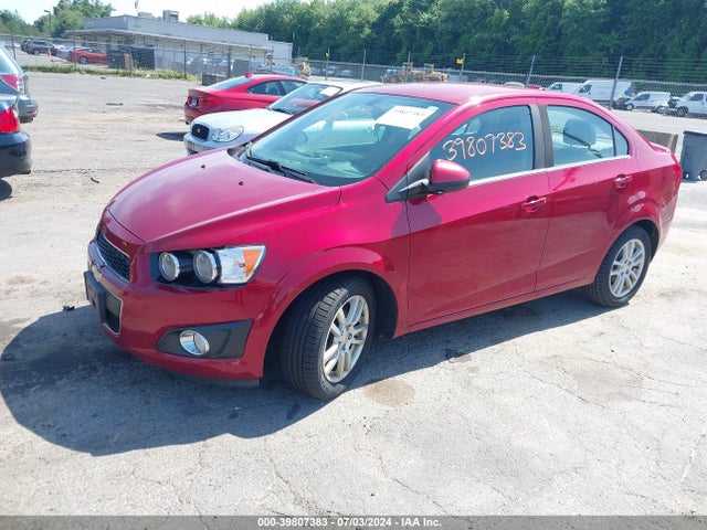 Chevrolet Sonic Lt Auto 2015 1G1JC5SG0F4143723 Image 2