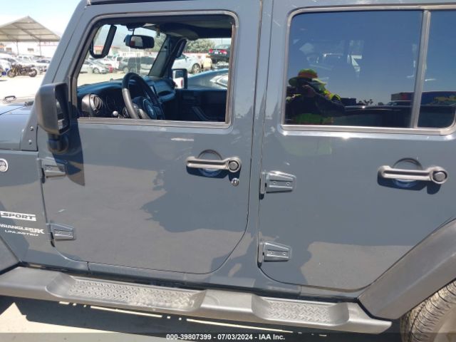 1C4BJWDG7JL806210 Jeep Wrangler Jk Unlimited Sport S 4x4