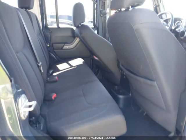 1C4BJWDG7JL806210 Jeep Wrangler Jk Unlimited Sport S 4x4