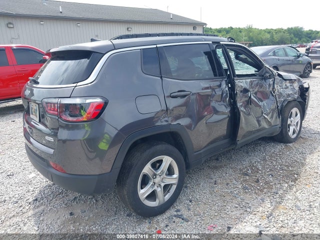 Jeep Compass Latitude 4x4 2023 3C4NJDBN5PT535390 Image 4