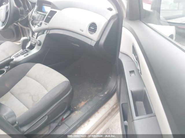 1G1PA5SH5E7473427 Chevrolet Cruze Ls Auto