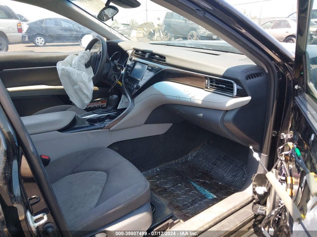 Toyota CAMRY LE 2019 4T1B11HK0KU290717 Image 5