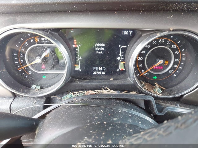 1C4HJXAG3MW538490 Jeep Wrangler Sport S 4x4