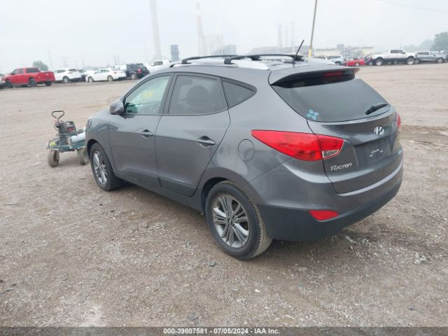 KM8JU3AG4FU017516 Hyundai TUCSON SE