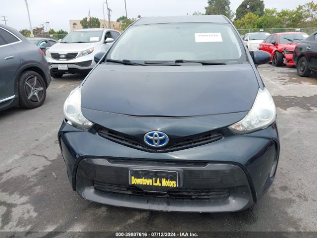 JTDZN3EU7HJ071594 Toyota Prius V Three