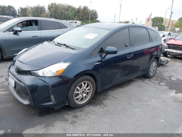 JTDZN3EU7HJ071594 Toyota Prius V Three