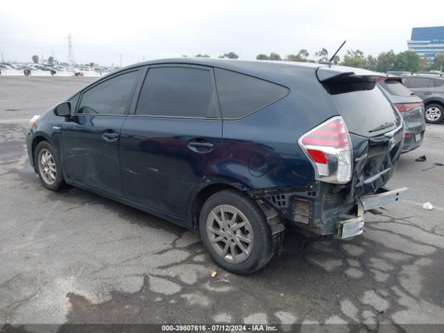 JTDZN3EU7HJ071594 Toyota Prius V Three
