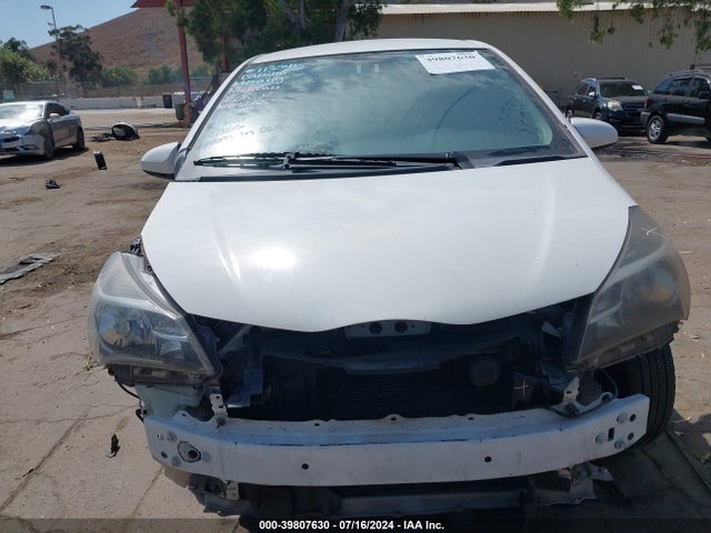 Toyota YARIS L 2015 VNKKTUD38FA041742 Image 13