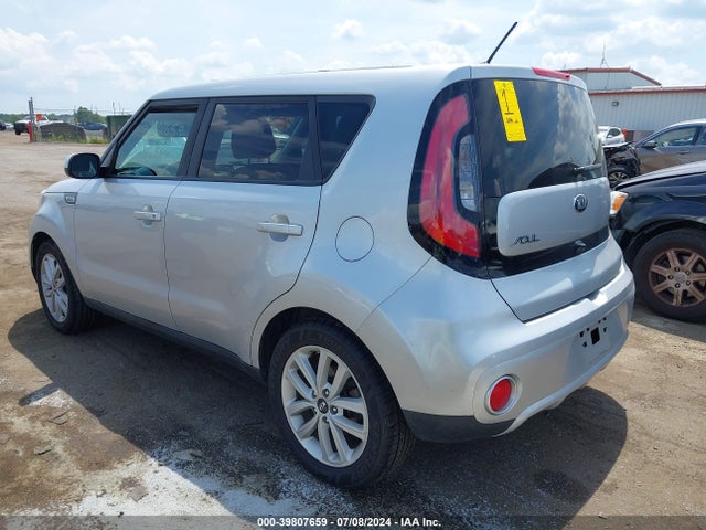 KNDJP3A5XJ7611738 KIA SOUL +