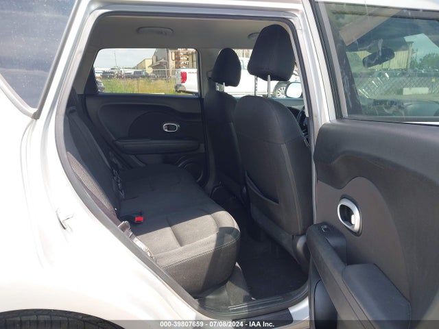 KNDJP3A5XJ7611738 KIA SOUL +