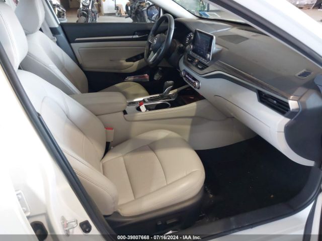 1N4BL4EW8MN330939 Nissan Altima Sl Intelligent Awd