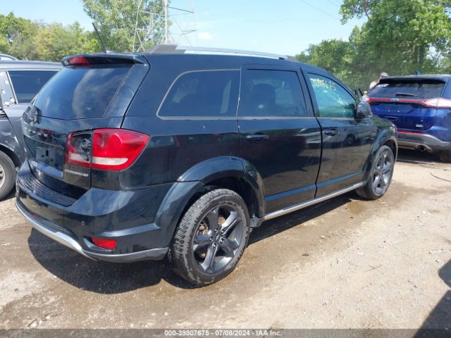 3C4PDCGB0JT340376 Dodge Journey Crossroad