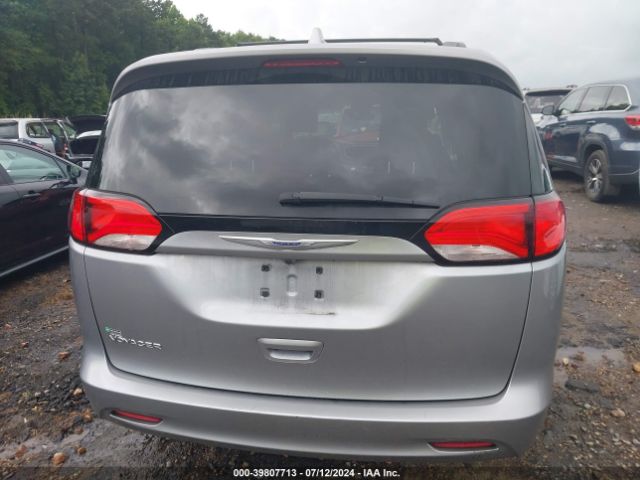 2C4RC1DG4LR195865 Chrysler Voyager Lxi